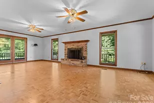 220 Wingfield Way, Brevard, NC 28712 - Photo 12