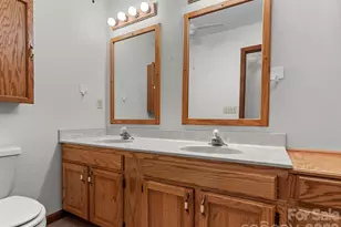 220 Wingfield Way, Brevard, NC 28712 - Photo 32