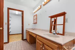 220 Wingfield Way, Brevard, NC 28712 - Photo 28