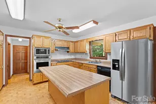 220 Wingfield Way, Brevard, NC 28712 - Photo 18