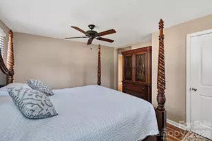 448 1st St SW, Hickory, NC 28602 - Photo 22