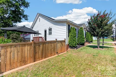 448 1st Street SW, Hickory, NC 28602 - Photo 36
