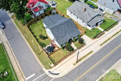 448 1st Street SW, Hickory, NC 28602 - Photo 40