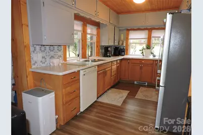 74 Vaughn Road, Spruce Pine, NC 28777 - Photo 12