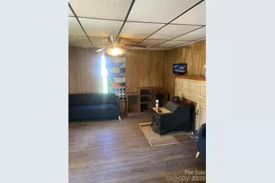 211 E Washington Avenue, Bessemer City, NC 28016 - Photo 4