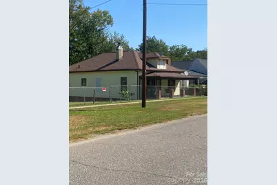 211 E Washington Avenue, Bessemer City, NC 28016 - Photo 1