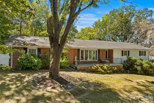 8 Hummingbird Ln, Asheville, NC 28806 - Photo 6