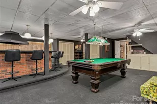 8 Hummingbird Ln, Asheville, NC 28806 - Photo 22