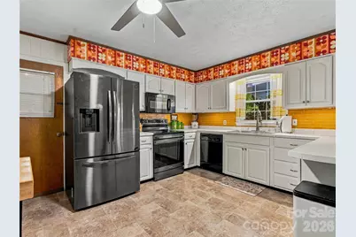 8 Hummingbird Lane, Asheville, NC 28806 - Photo 14