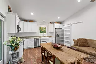 400 Laurel Dr, Saluda, NC 28773 - Photo 8