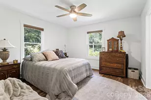 400 Laurel Dr, Saluda, NC 28773 - Photo 14