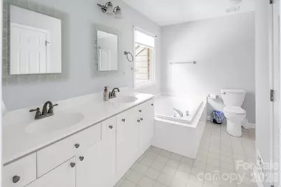 5016 Hickory Lake Lane, Matthews, NC 28105 - Photo 38