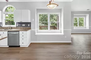 5016 Hickory Lake Ln, Matthews, NC 28105 - Photo 14