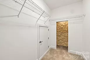 8407 Festival Wy, Charlotte, NC 28215 - Photo 28