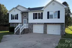 3358 Lilac Ln, Hudson, NC 28638 - Photo 1