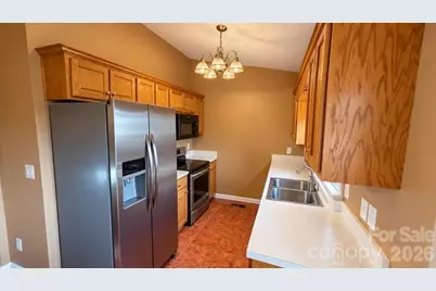 3358 Lilac Lane, Hudson, NC 28638 - Photo 4