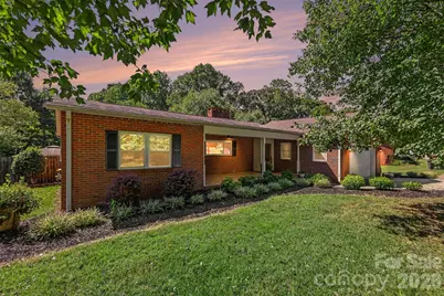 827 Ferndale Drive, Statesville, NC 28677 - Photo 2