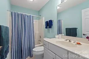 414 Ledgemont Ct, Flat Rock, NC 28731 - Photo 32