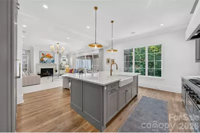 6006 Old Providence Lane, Charlotte, NC 28226 - Photo 8