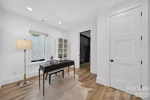 6006 Old Providence Ln, Charlotte, NC 28226 - Photo 16