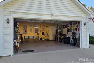 77 Stonehollow Rd, Fletcher, NC 28732 - Photo 20