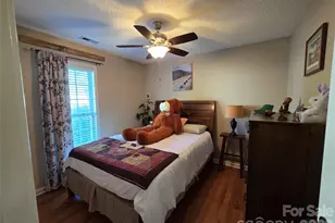 77 Stonehollow Rd, Fletcher, NC 28732 - Photo 12