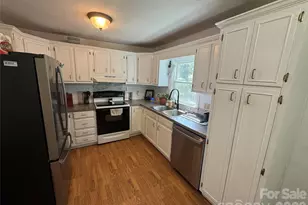 4266 Smokey Creek Rd, Lenoir, NC 28645 - Photo 16