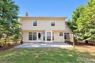 6803 Flat Creek Dr, Charlotte, NC 28277 - Photo 16