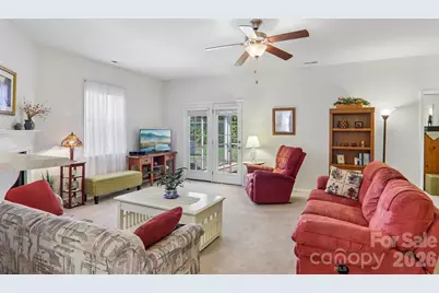 73 Foxtail Court, Hendersonville, NC 28792 - Photo 6
