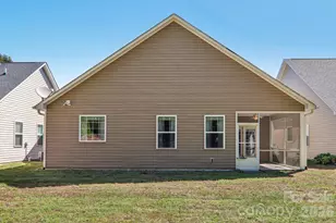 73 Foxtail Ct, Hendersonville, NC 28792 - Photo 32