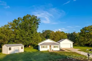 425 Hilbert Rd, Rockwell, NC 28138 - Photo 2