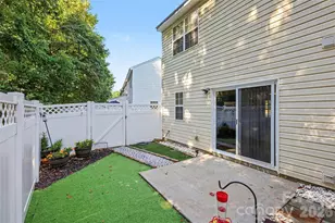 10134 Frosty Ln, Charlotte, NC 28216 - Photo 24