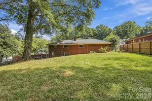 3319 Campbell Dr, Charlotte, NC 28205 - Photo 28