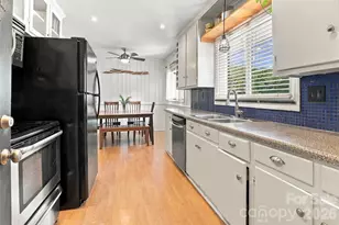 3319 Campbell Dr, Charlotte, NC 28205 - Photo 14