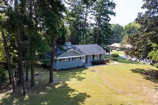6414 Elmwood Cir, Charlotte, NC 28214 - Photo 18