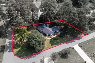 6414 Elmwood Cir, Charlotte, NC 28214 - Photo 20