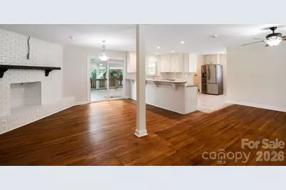 6414 Elmwood Circle, Charlotte, NC 28214 - Photo 2