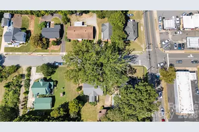 309 S Main Avenue S, Newton, NC 28658 - Photo 36