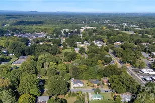 309 S Main Ave S, Newton, NC 28658 - Photo 32