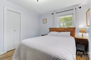 312 Jack St, Hendersonville, NC 28792 - Photo 14