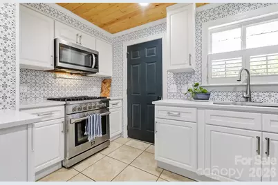 312 Jack Street, Hendersonville, NC 28792 - Photo 10