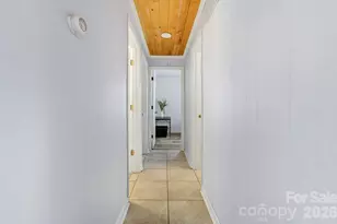 312 Jack St, Hendersonville, NC 28792 - Photo 12