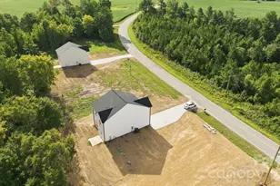 673 Hazel Blakeney Rd, Pageland, SC 29728 - Photo 8