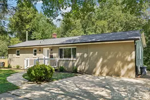 539 Frank Dr, Charlotte, NC 28215 - Photo 4