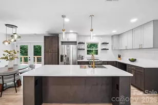 539 Frank Dr, Charlotte, NC 28215 - Photo 12