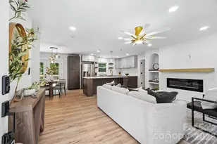 539 Frank Dr, Charlotte, NC 28215 - Photo 2
