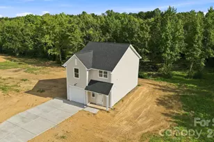 719 Hazel Blakeney Rd, Pageland, SC 29728 - Photo 6