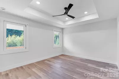 308 N Caldwell Avenue, Newton, NC 28658 - Photo 16