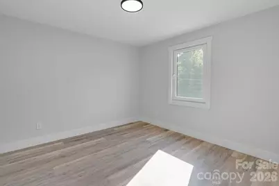 308 N Caldwell Avenue, Newton, NC 28658 - Photo 14