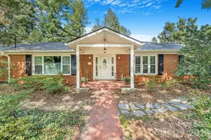 1 Pheasant Ridge Dr, Asheville, NC 28804 - Photo 1